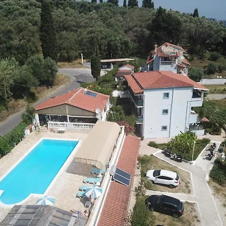 شقة In With Sea Views & Pool